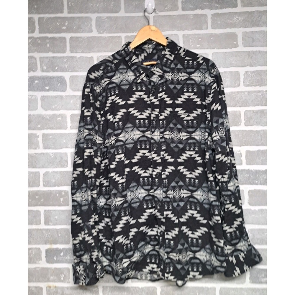 American Eagle Men Button Up Shirt Navy Geometric Aztec‎ Western Flannel Size XL